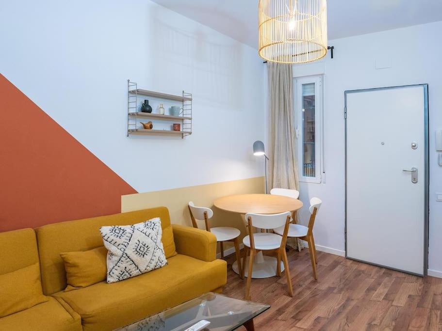 Апартаменты Apartamento A 2 Minutos De Lavapies, Мадрид Экстерьер фото