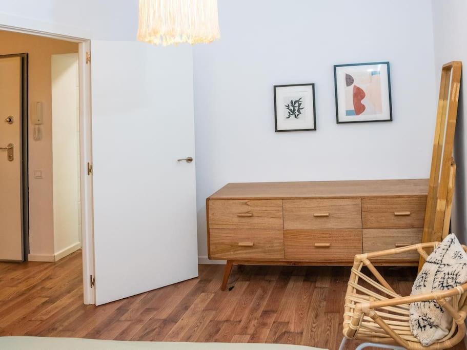Апартаменты Apartamento A 2 Minutos De Lavapies, Мадрид Экстерьер фото